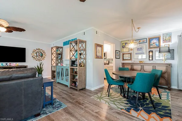 $4,000 | 2132 Tama Circle, Unit 102, Naples, FL 34112