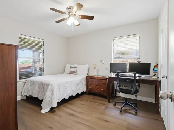 $435,000 | 3109 Emerald Street, Bedford, TX 76021
