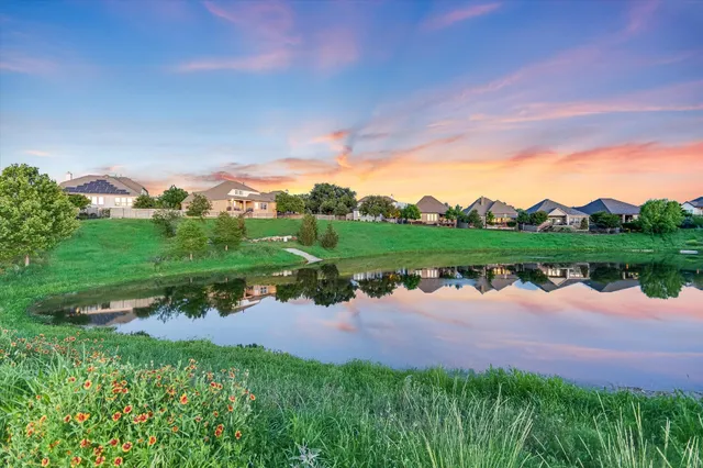 $797,777 | 216 Canyon View Road, Georgetown, TX 78628