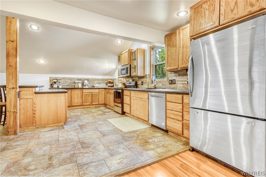 2651 Pratt Road Batavia, NY 14020 - Photo 19 of 49