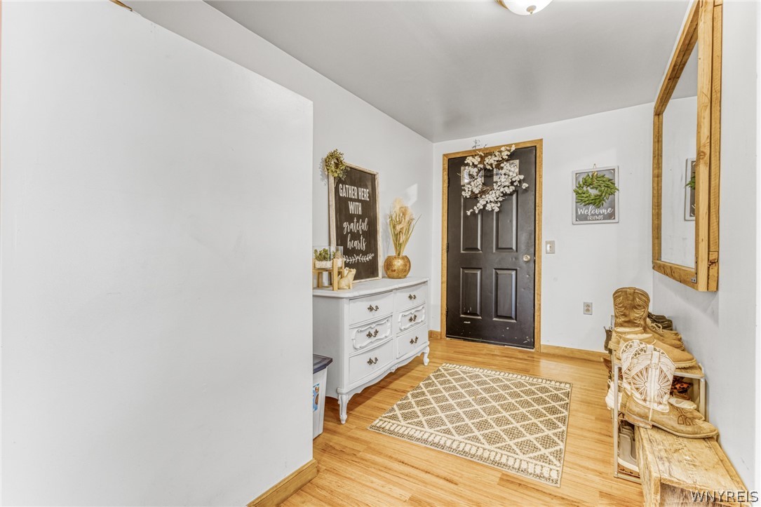 2651 Pratt Road Batavia, NY 14020 - Photo 4 of 49