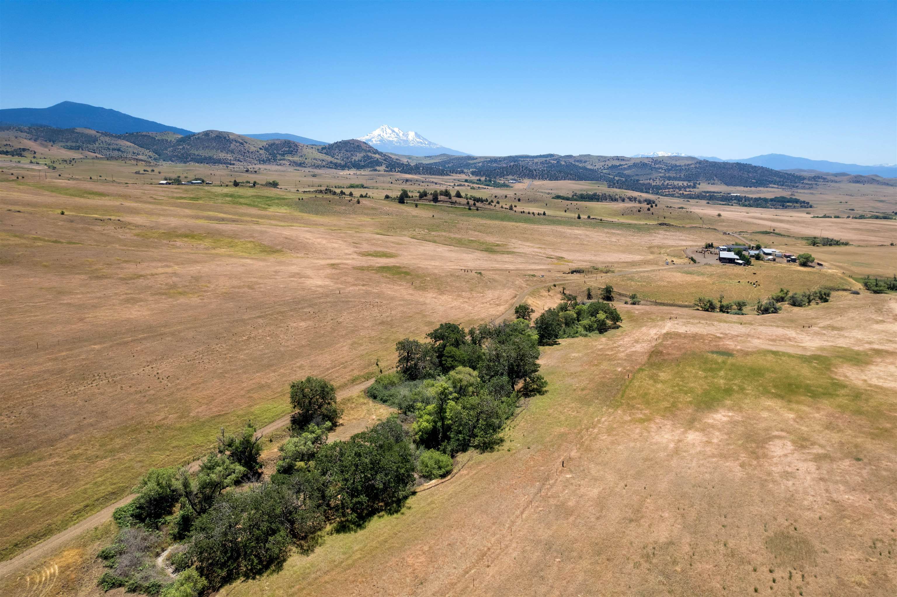 11223 York Road Montague, CA 96064 - Photo 37 of 39 Gallery Image 37