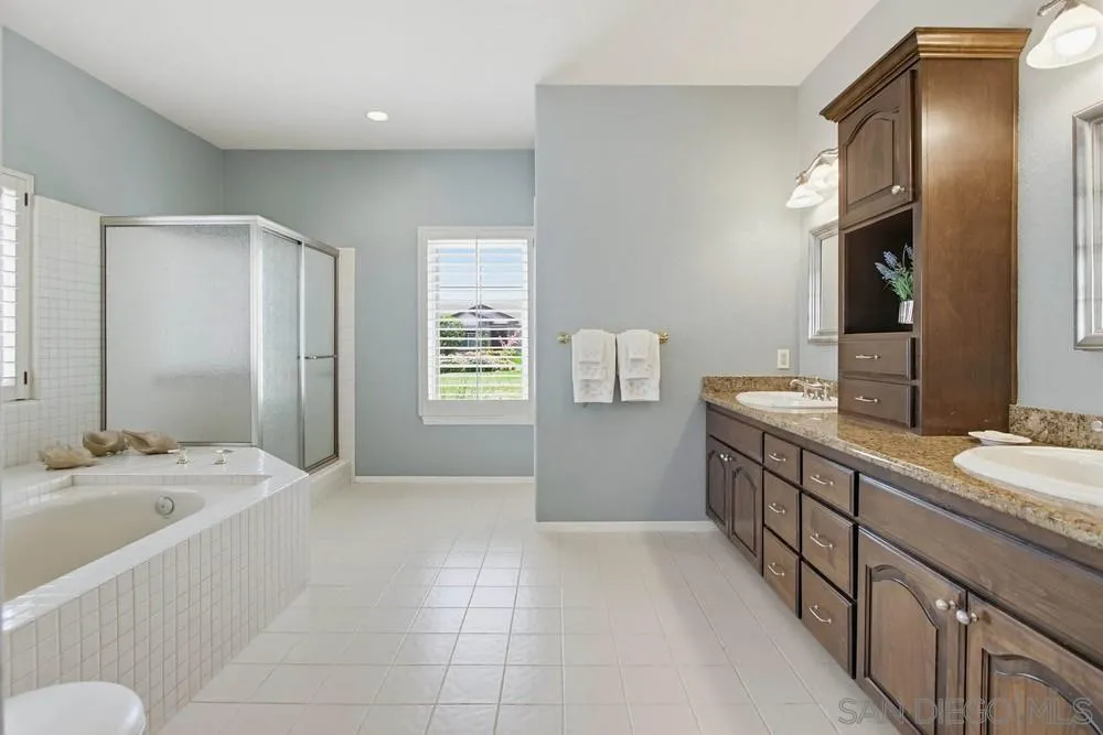 2071 Winamar Place Escondido, CA 92029 - Photo 30 of 43