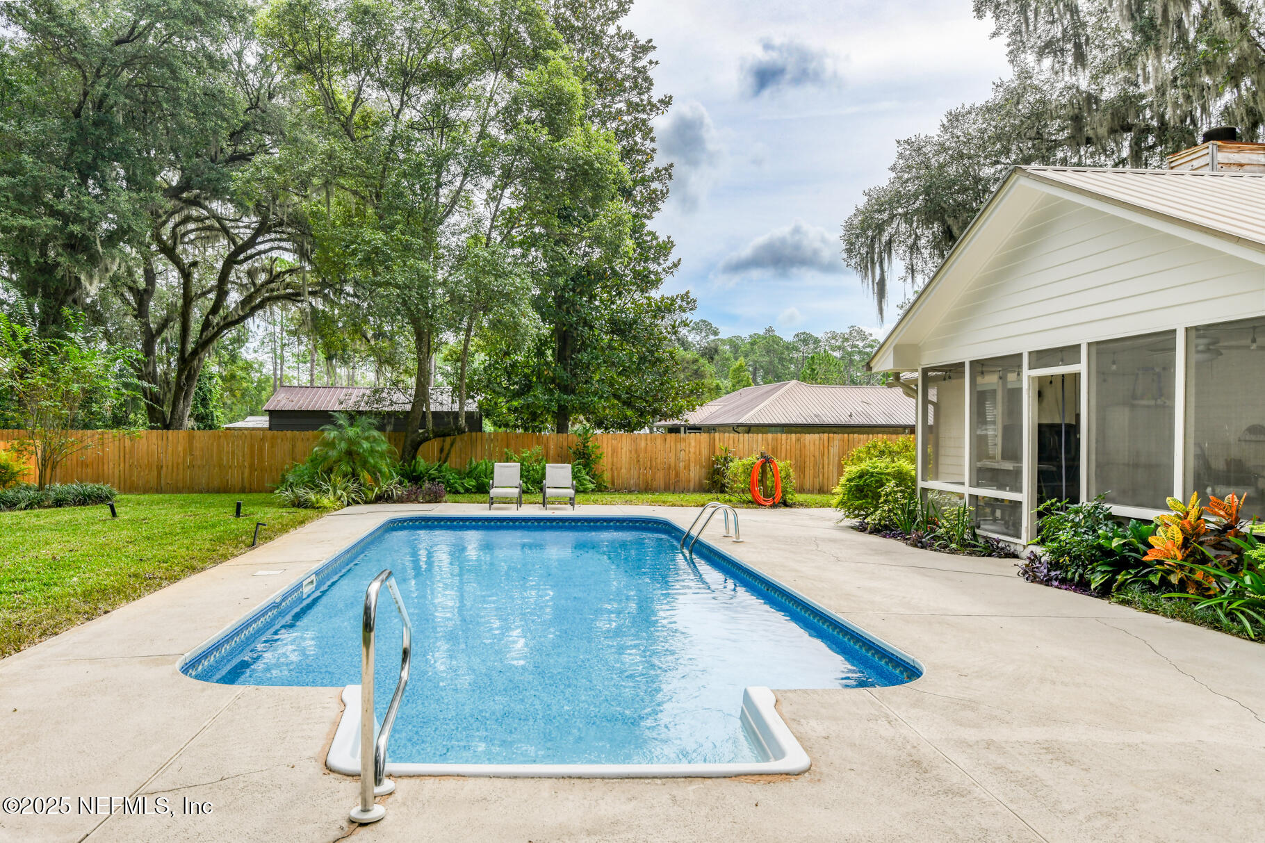 308 Silver Lake Road Palatka, FL 32177 - Photo 34 of 59 inviting in-ground pool