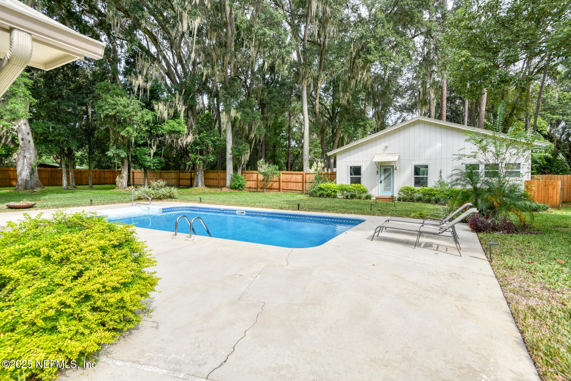 308 Silver Lake Road Palatka, FL 32177 - Photo 35 of 59 pool to detached garage/studio