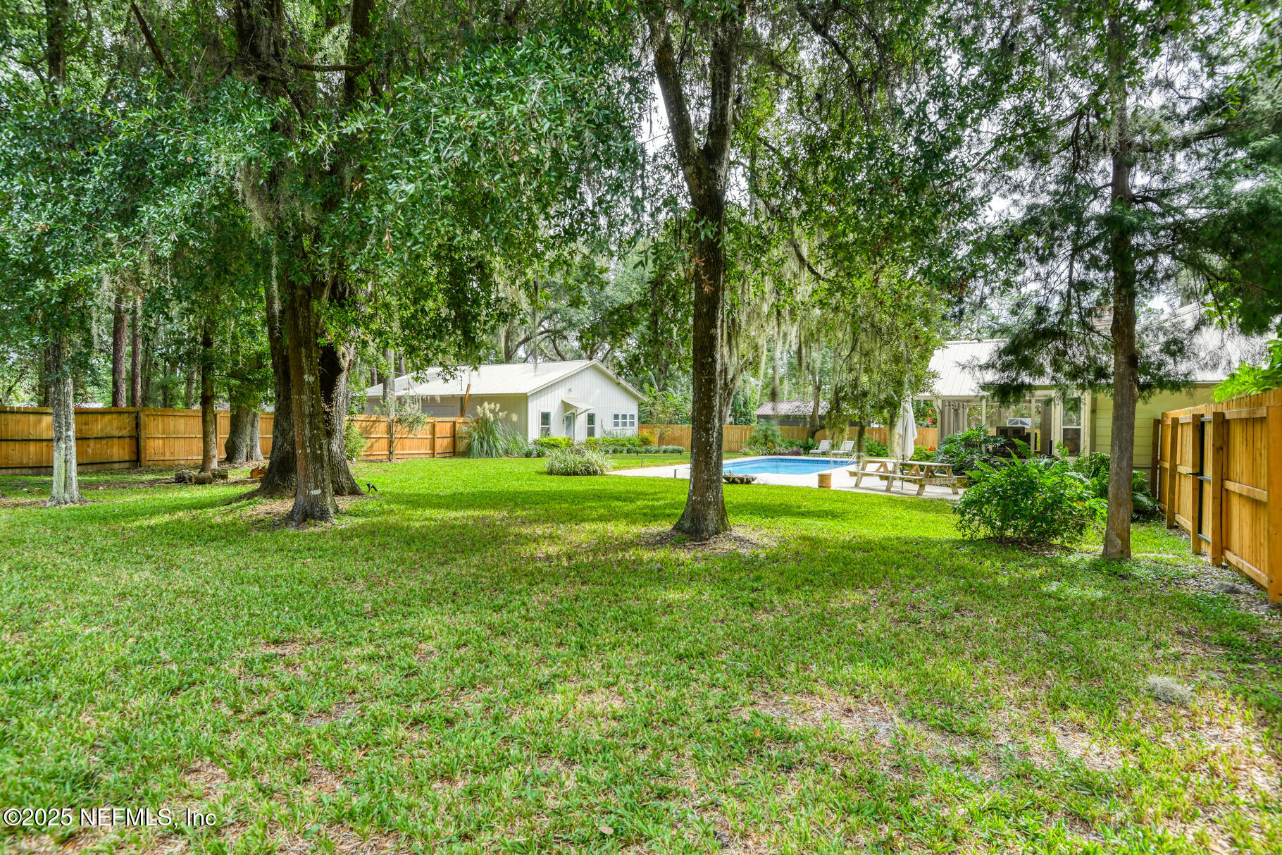 308 Silver Lake Road Palatka, FL 32177 - Photo 48 of 59 large back yard