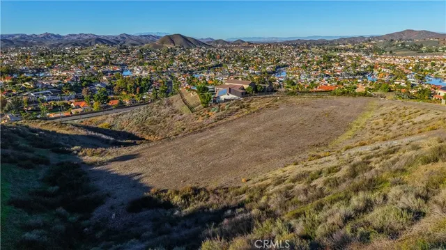 a view of a yard with an outdoor space