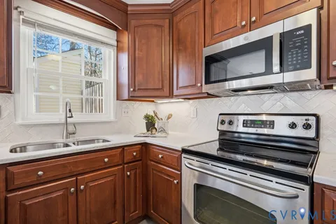 $365,000 | 10831 Smithers Court, Henrico, VA 23238