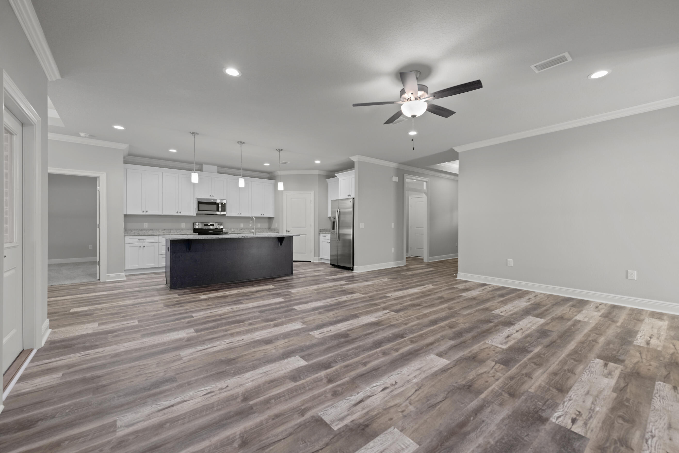 6703 Rocky Shores Road Milton, FL 32583 - Photo 9 of 70 Living