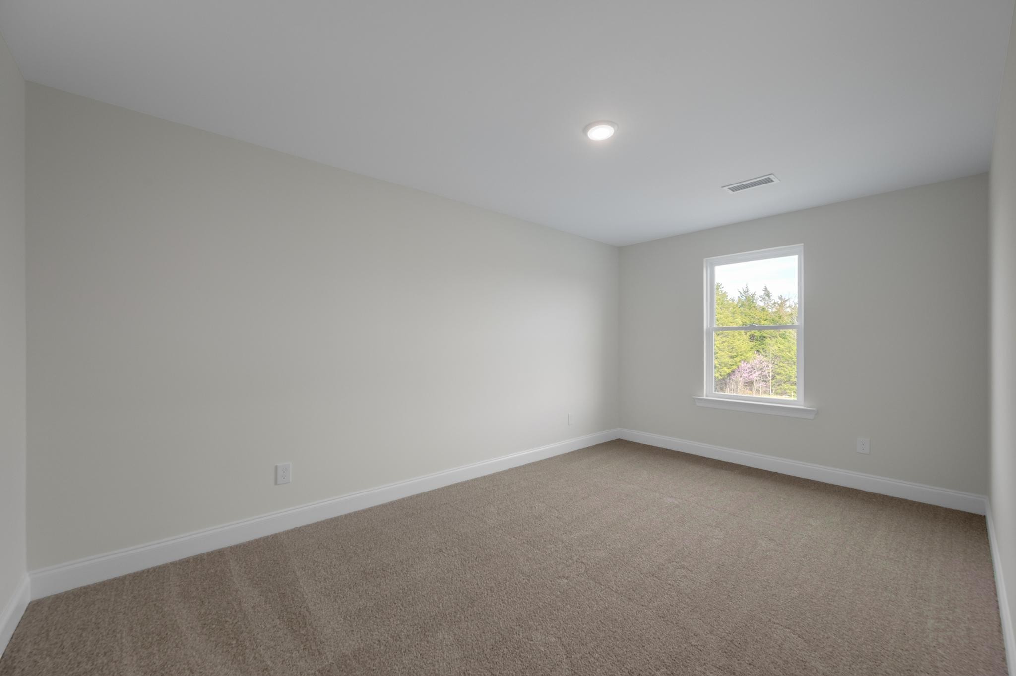 3099 Gwynn Road Lebanon, TN 37090 - Photo 29 of 44 an empty room with a window