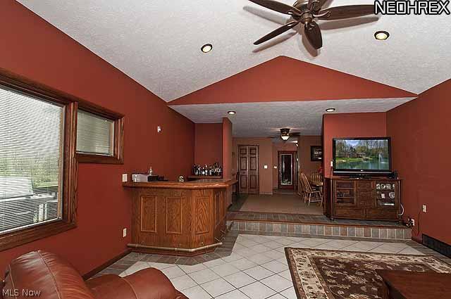 4003 Ridgewood Road Akron, OH 44321 - Photo 12 of 23