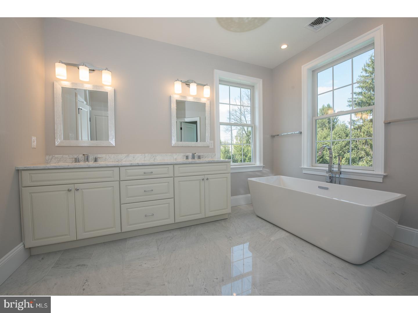 330 Abbey Road Berwyn, PA 19312 - Photo 18 of 22 Master Bathroom