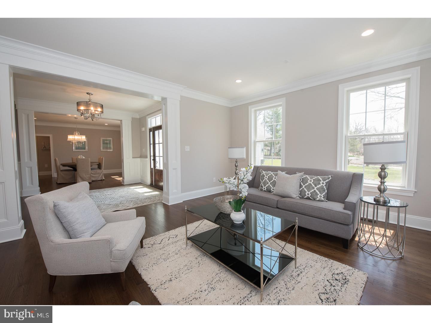 330 Abbey Road Berwyn, PA 19312 - Photo 6 of 22 Living Room