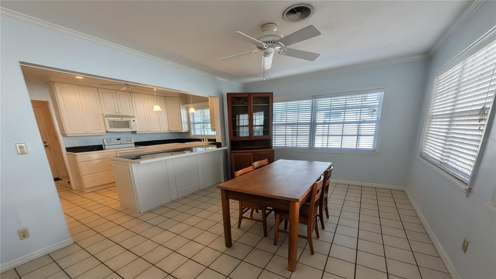 5041 Myrtle Lane Madeira Beach, FL 33708 - Photo 10 of 32