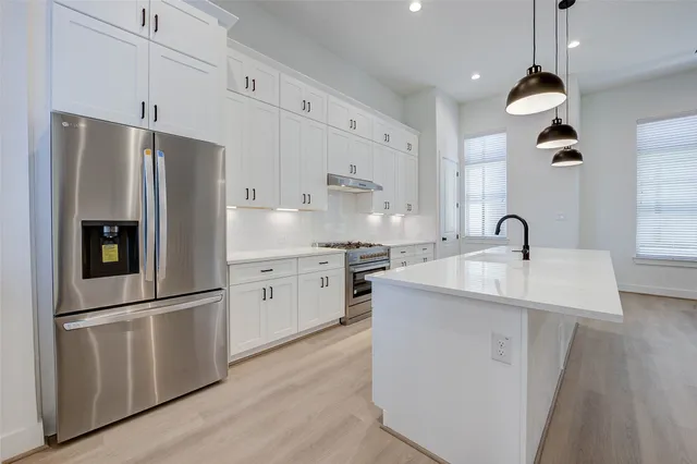 $3,890 | 1823 Prospect Street, Unit A, Houston, TX 77004