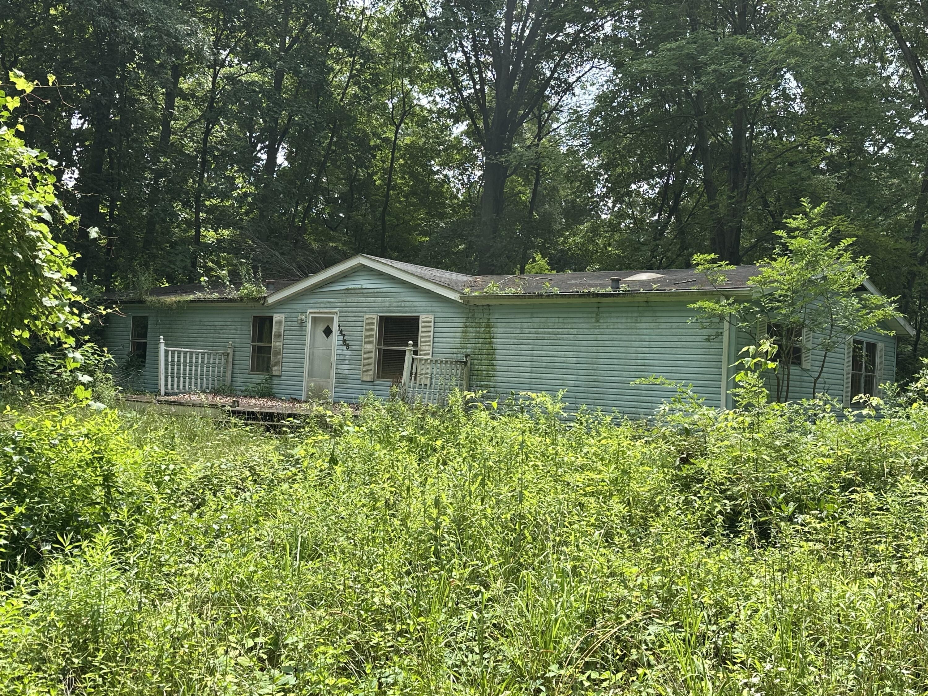 14765 Millard Road Three Rivers, MI 49093 - Photo 4 of 7 IMG_4207