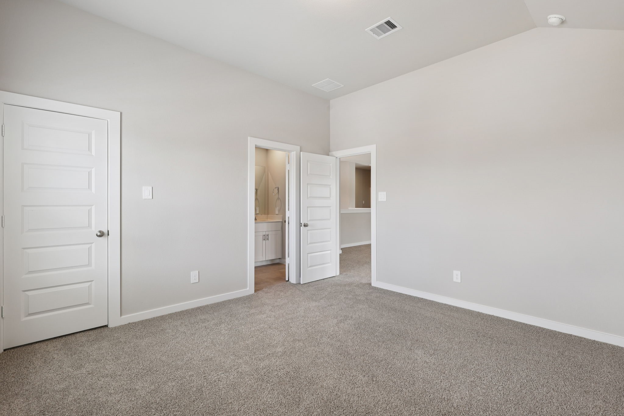 2702 Dark Lantern Drive Rosenberg, TX 77471 - Photo 26 of 39 Photo is not of the actual home but is an inspirational photo of builder's model home and may depict options, furnishings, and/or decorator features that are not included.