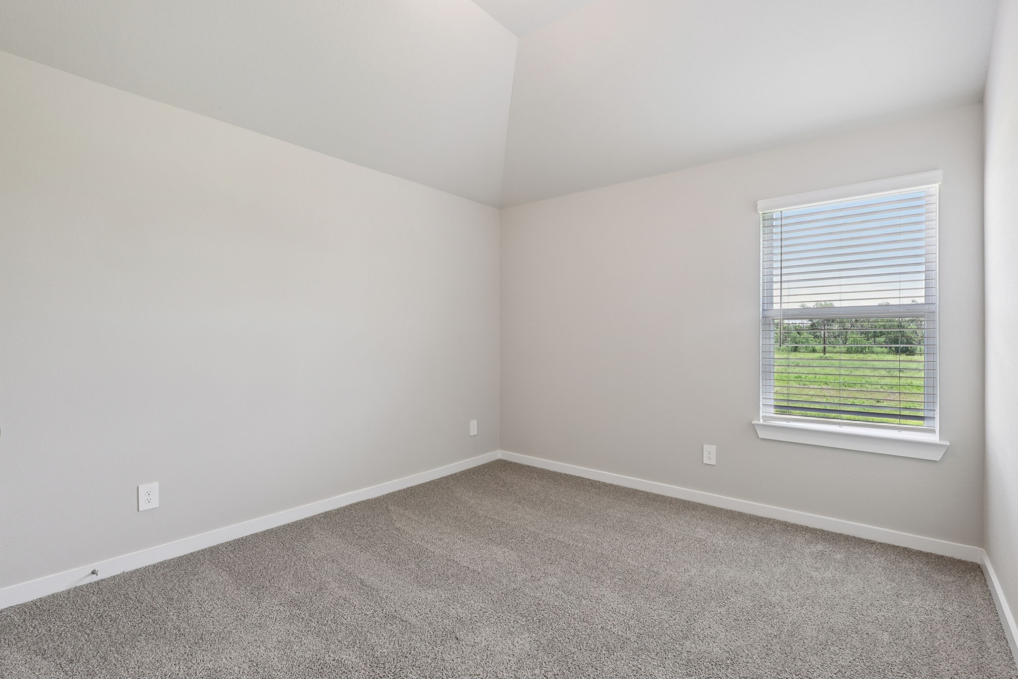 2702 Dark Lantern Drive Rosenberg, TX 77471 - Photo 31 of 39 an empty room with a window