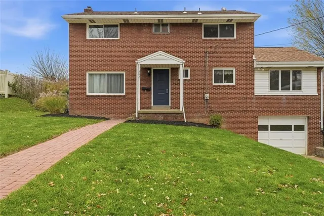 $279,900 | 203 Clover Drive, Elizabeth, PA 15037