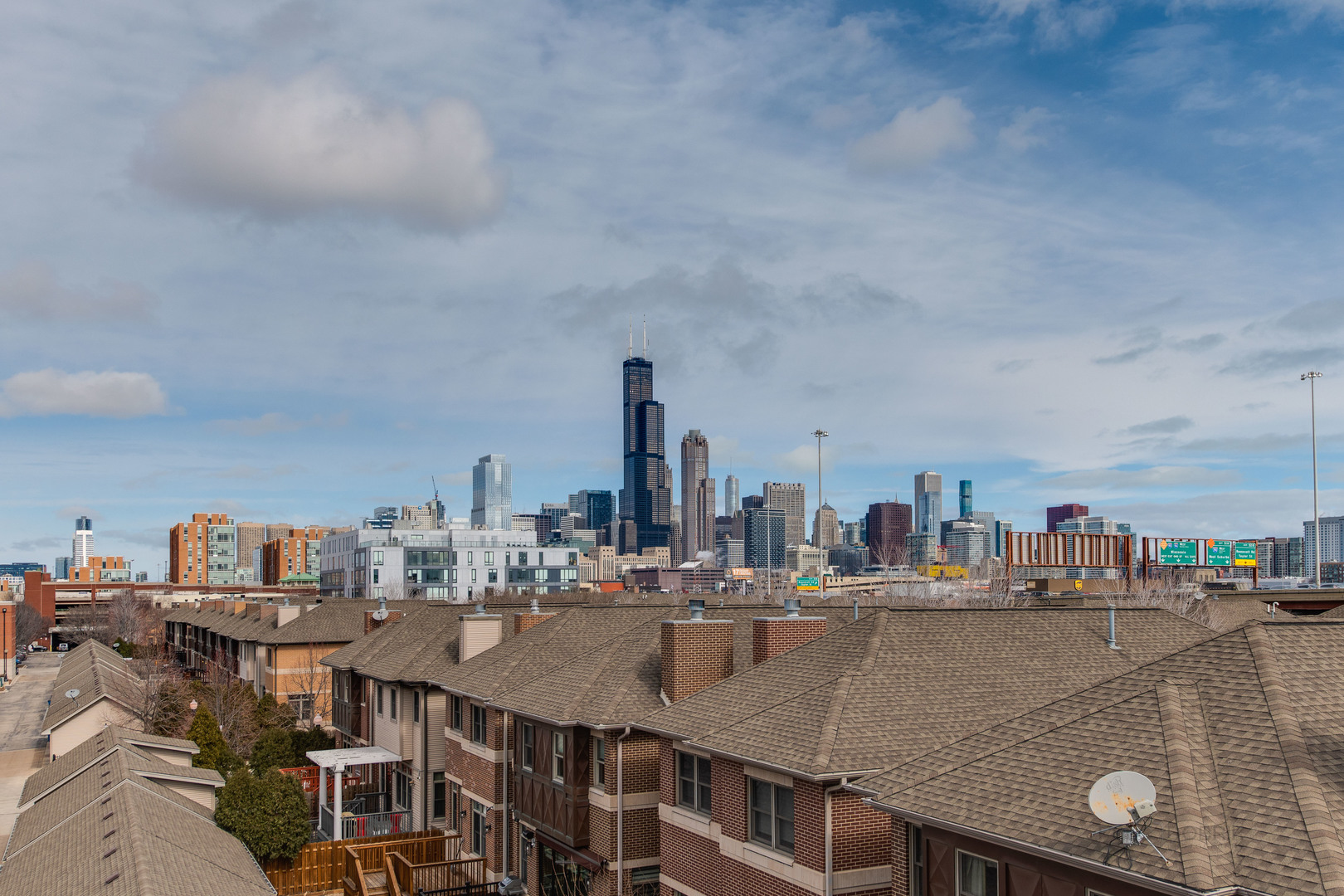 736 West 15th Street Chicago, IL 60607 - Photo 22 of 23 a view of city