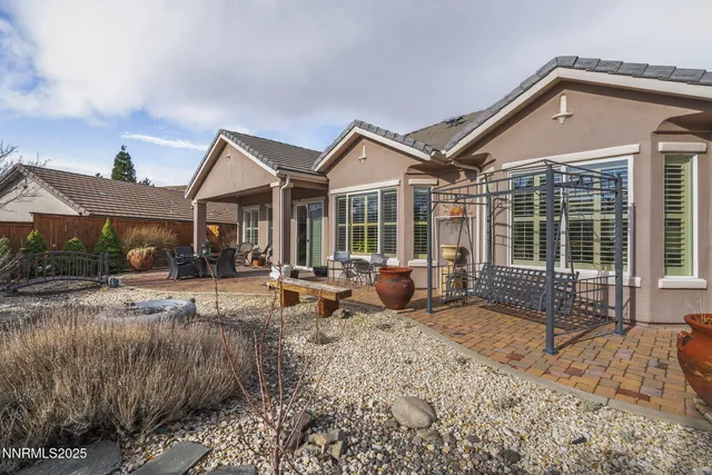 a view of a house with a outdoor space