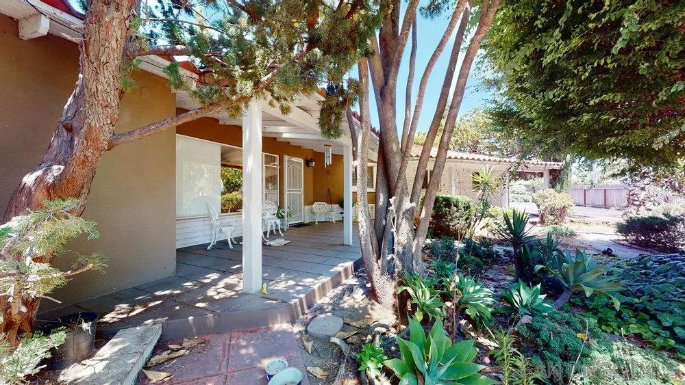 3722 Barbic Court Spring Valley, CA 91977 - Photo 7 of 34 Gallery Image 7