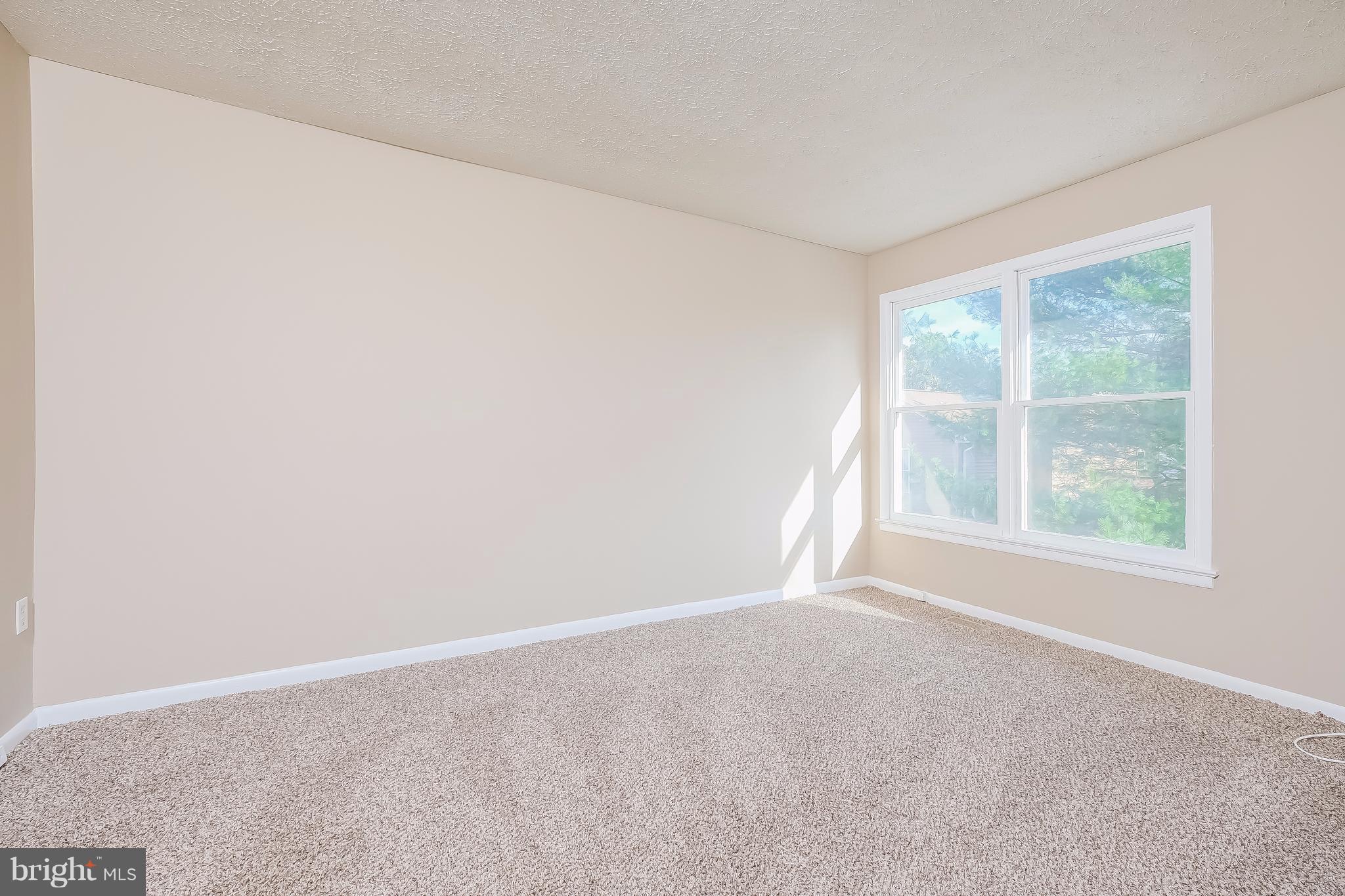 736 Ritchie Avenue Silver Spring, MD 20910 - Photo 14 of 29 an empty room with a window