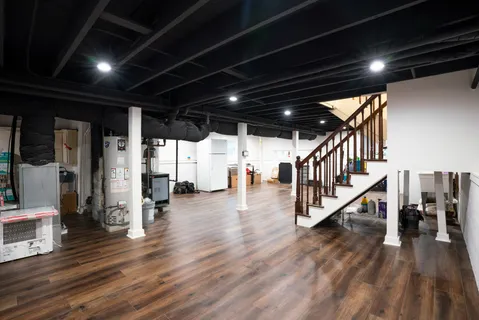 $425,000 | 2605 North Oak Park Avenue, Chicago, IL 60707