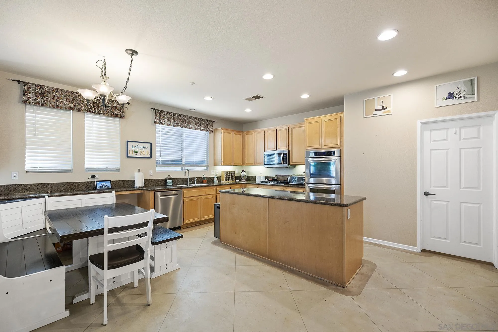 16378 Open View Road Ramona, CA 92065 - Photo 6 of 40 Gallery Image 6