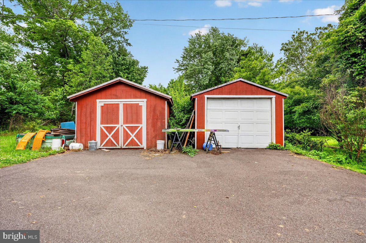 443 Baptist Church Road Spring City, PA 19475 - Photo 27 of 37 1 of two sheds & garage