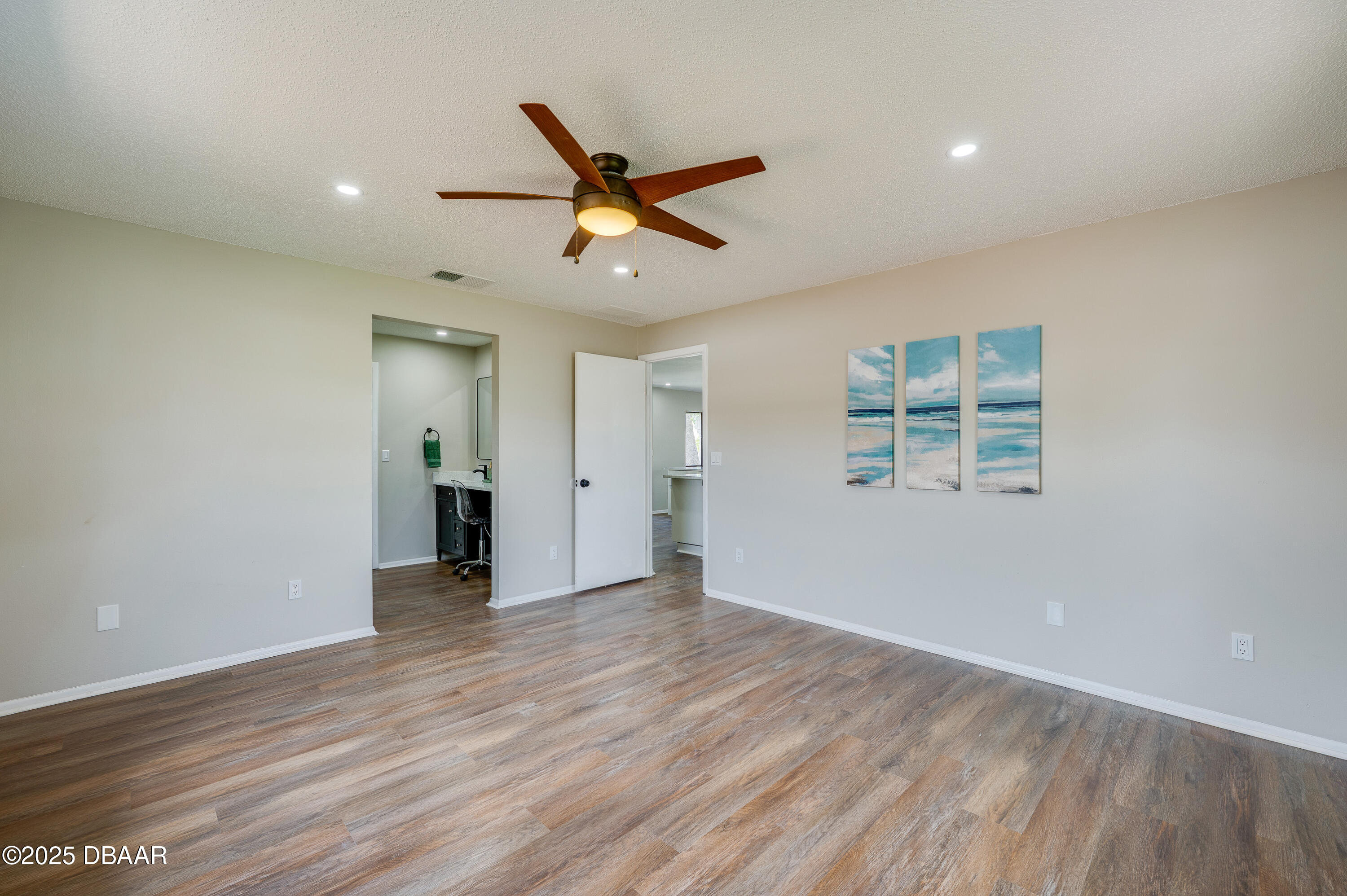 410 Sea Hawk Court Edgewater, FL 32141 - Photo 19 of 39 Primary Bedroom