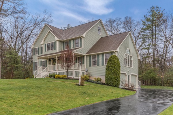 8 Olde Coach Road North Reading, MA 01864 - Photo 28 of 30 Gallery Image 28