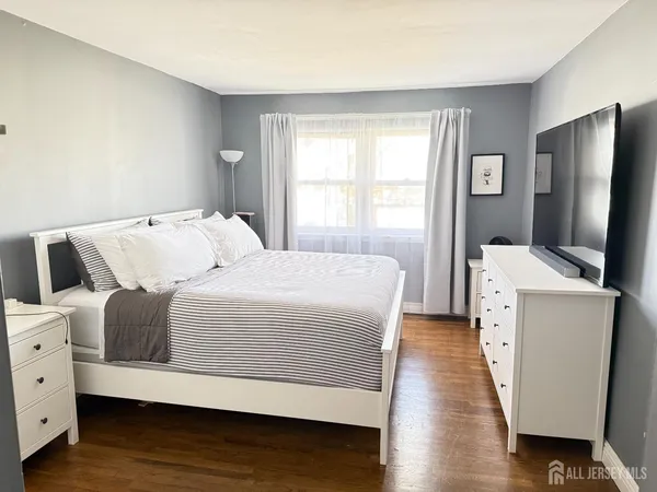 $197,500 | 160 Evergreen Road, Unit 12B, Edison, NJ 08837
