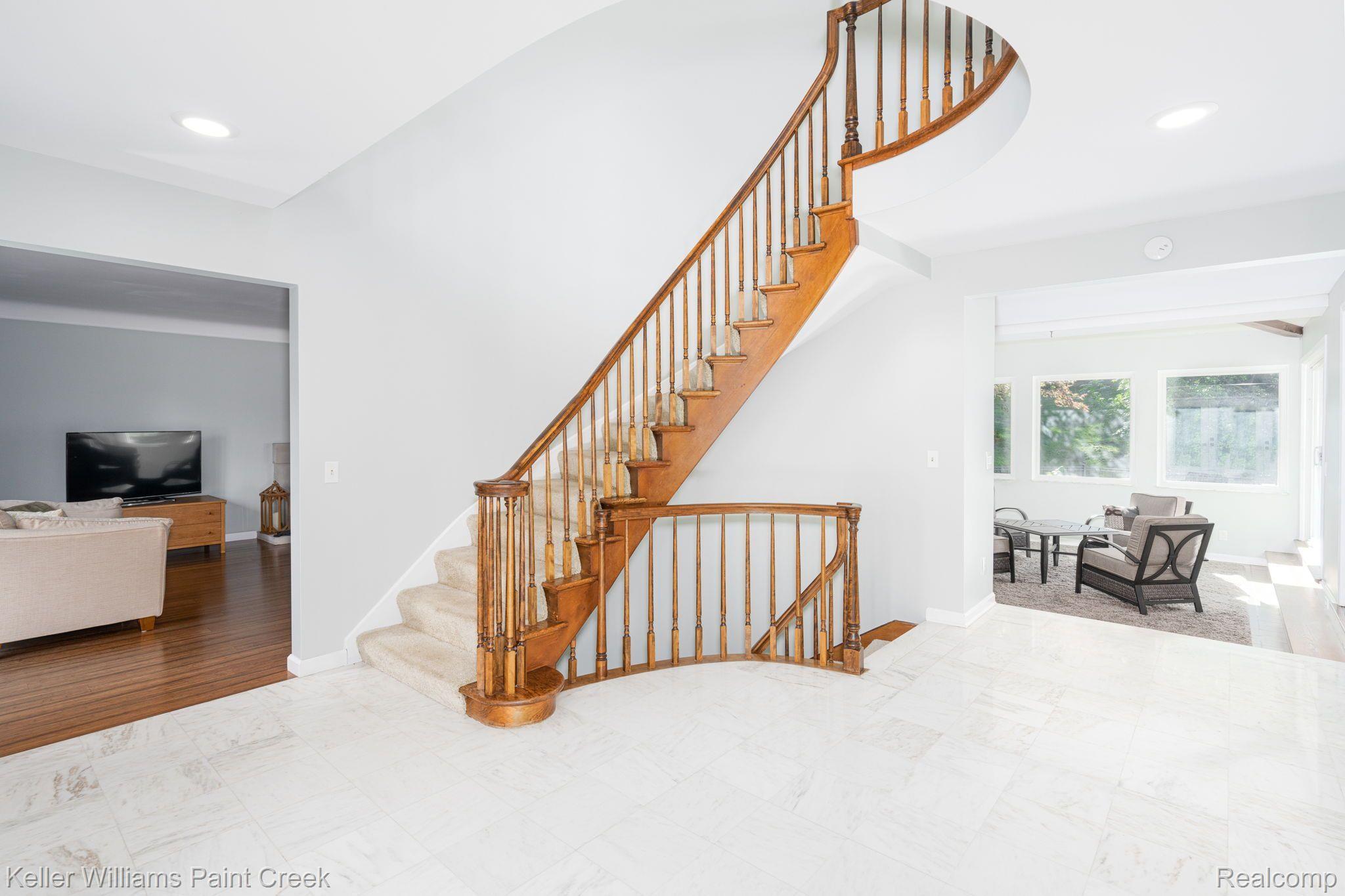 4079 Orion Road Rochester, MI 48306 - Photo 11 of 44 Gallery Image 11