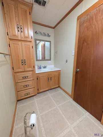 $180,000 | 131 West 74th Street, Cut Off, LA 70345