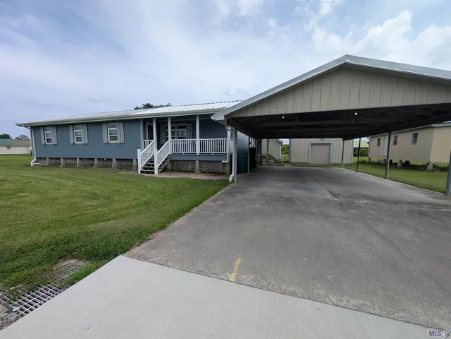 $180,000 | 131 West 74th Street, Cut Off, LA 70345