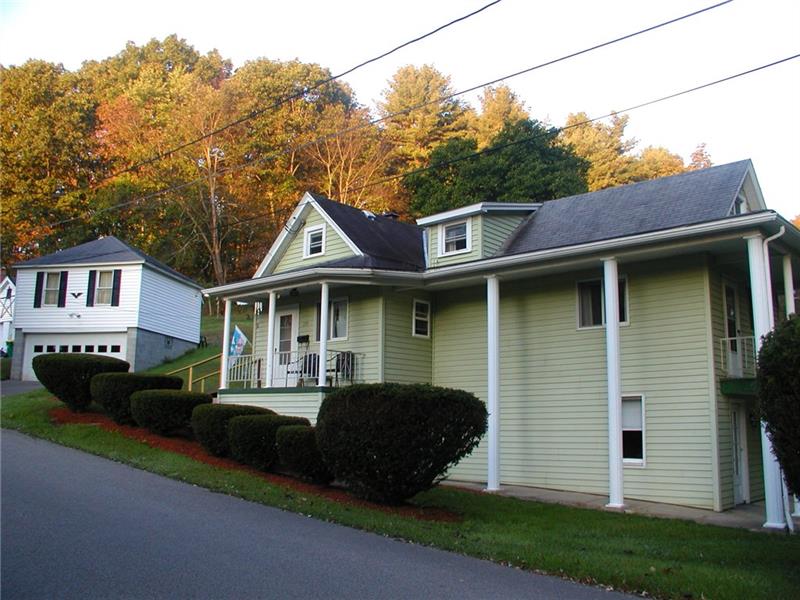 159 Pierce Avenue Butler, PA 16001 - Photo 3 of 25