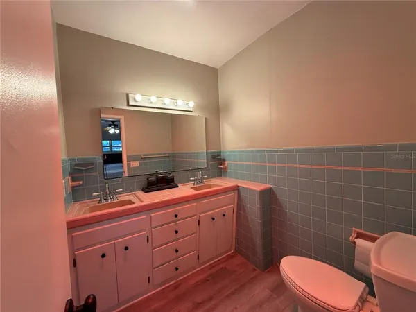 $2,995 | 3002 West Marlin Avenue, Tampa, FL 33611