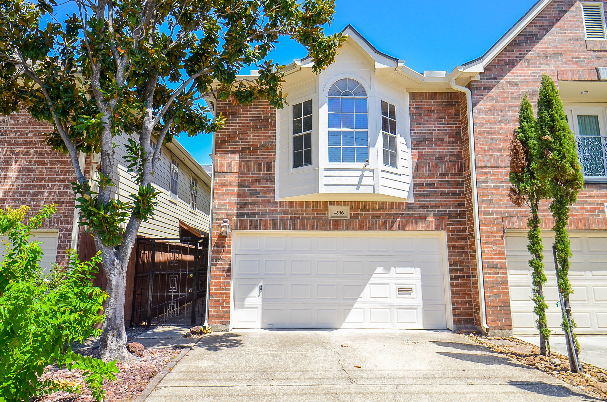 4916 Inker Street Houston, TX 77007 - Photo 1 of 36 4916 INKER, in the heart of Rice Military. Conveniently located close to the restaurants /shops of Washington Ave, along with Memorial Park.