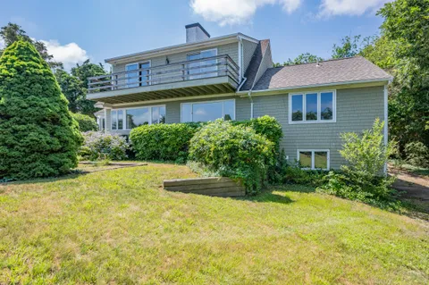 $1,795,000 | 93 Harris Meadow Lane, Barnstable, MA 02630