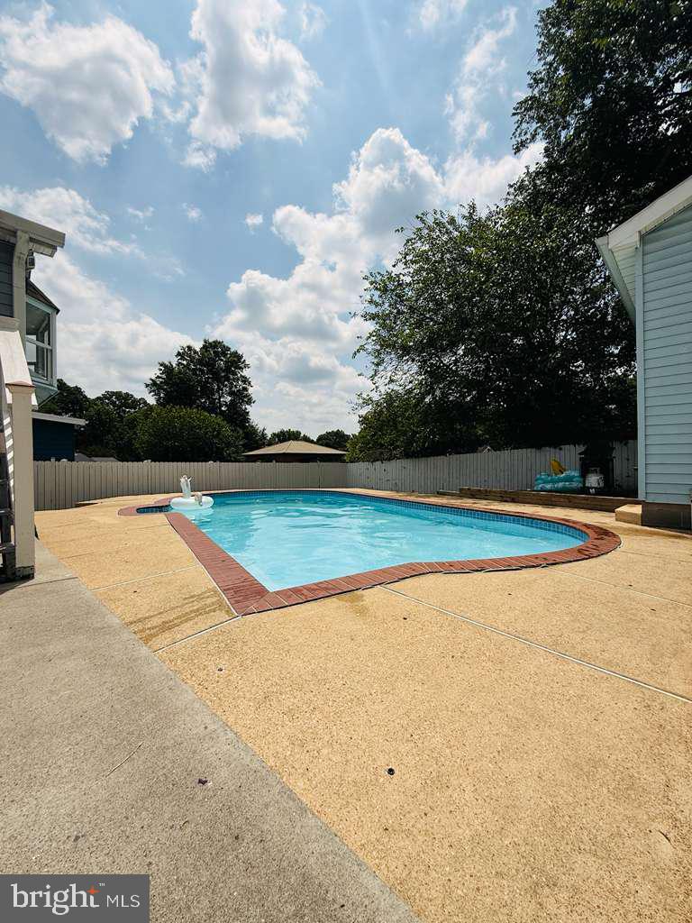 5923 Berwyn Road College Park, MD 20740 - Photo 39 of 51 a view of a swimming pool and an outdoor space