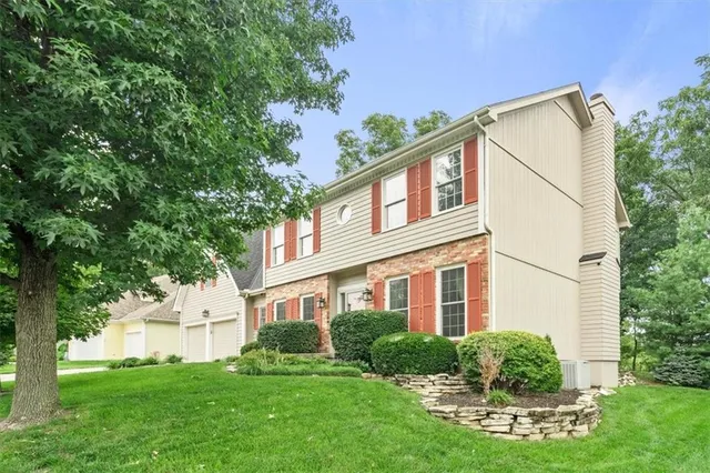 $3,650 | 5932 North Liston Court, Kansas City, MO 64151