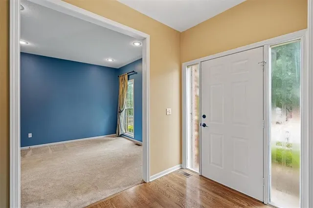 $3,650 | 5932 North Liston Court, Kansas City, MO 64151