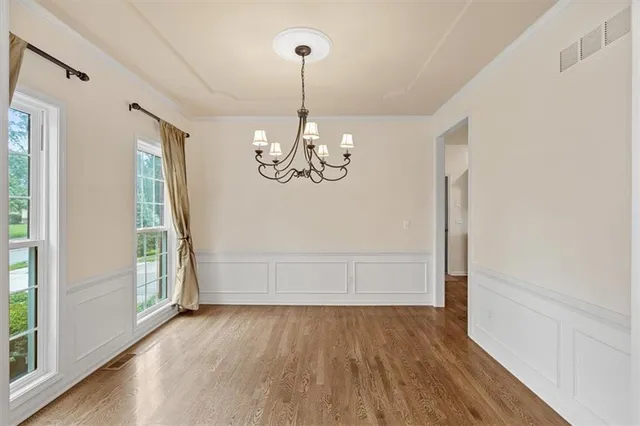 $3,650 | 5932 North Liston Court, Kansas City, MO 64151