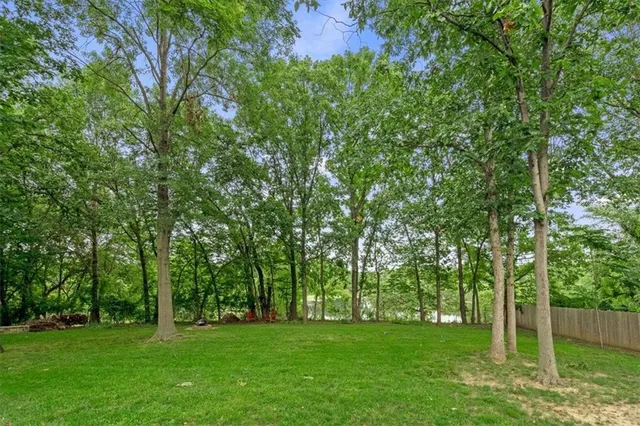 $3,650 | 5932 North Liston Court, Kansas City, MO 64151