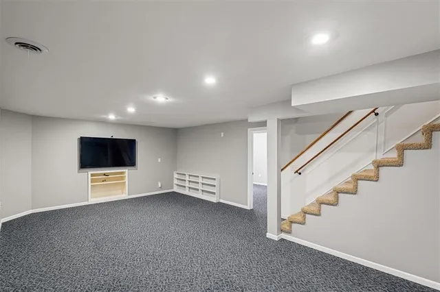 $3,650 | 5932 North Liston Court, Kansas City, MO 64151