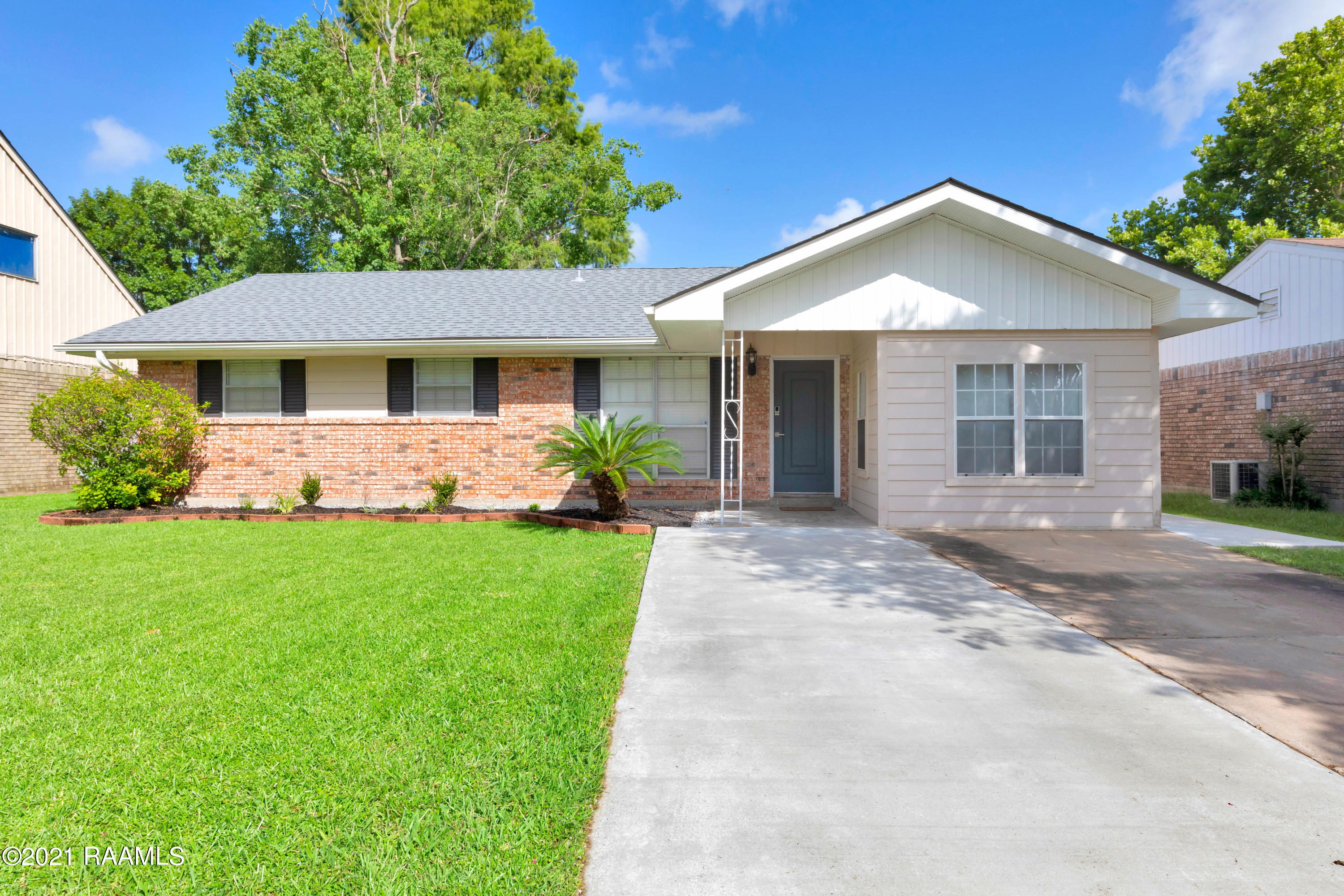 113 Fraternity Drive Lafayette, LA 70506 - Photo 2 of 25 113Fraternity-3
