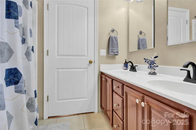 $510,000 | 2441 27th Ave Circle Northeast, Hickory, NC 28601