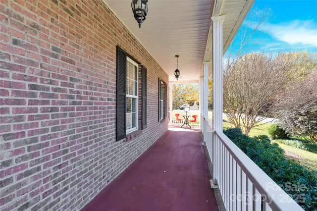 $510,000 | 2441 27th Ave Circle Northeast, Hickory, NC 28601