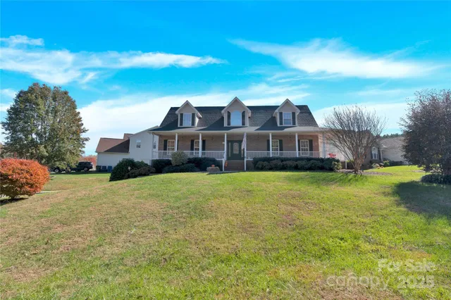 $510,000 | 2441 27th Ave Circle Northeast, Hickory, NC 28601